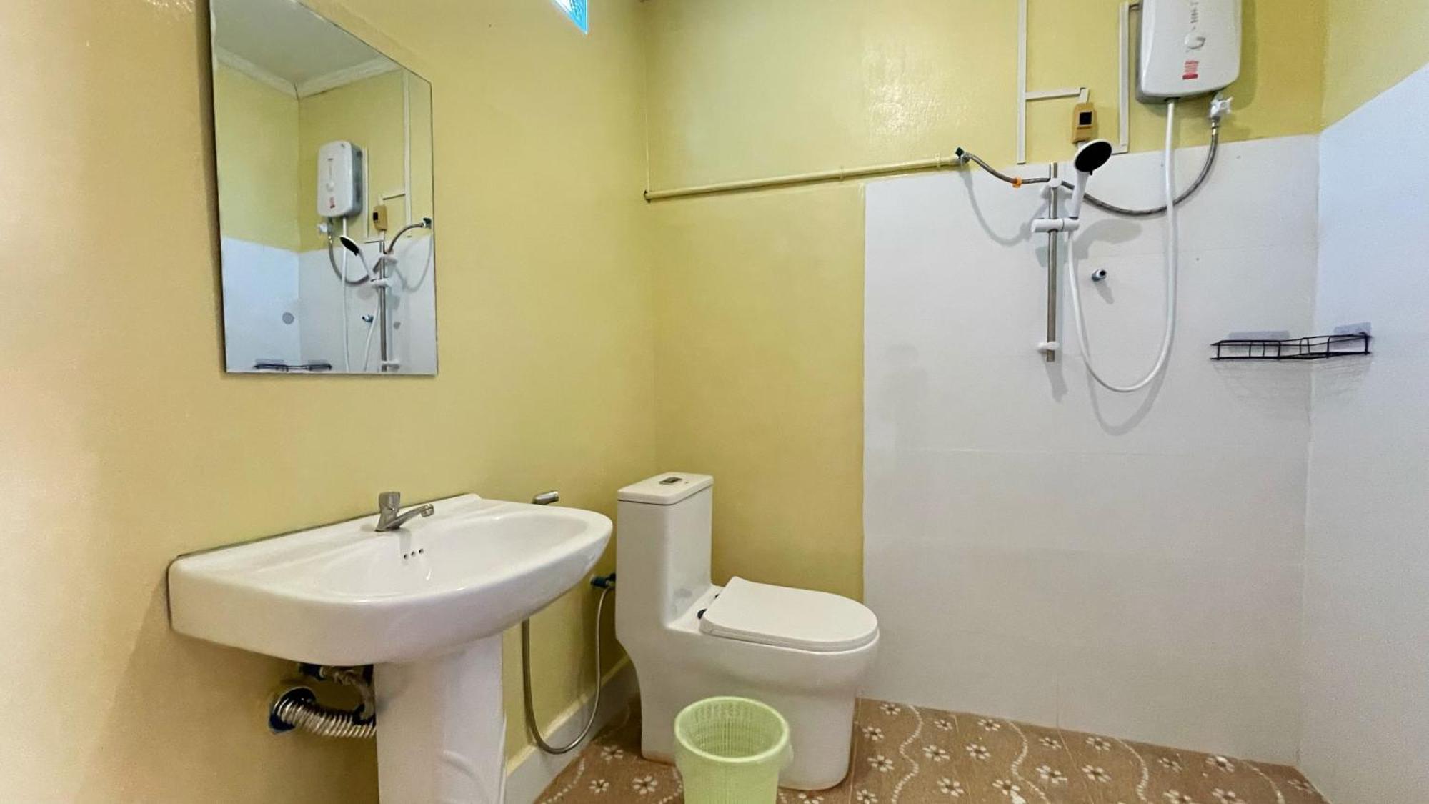לואנג פרבאנג Moukdavan Guesthouse מראה חיצוני תמונה